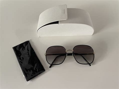 prada sonnenbrille garantie|Prada.